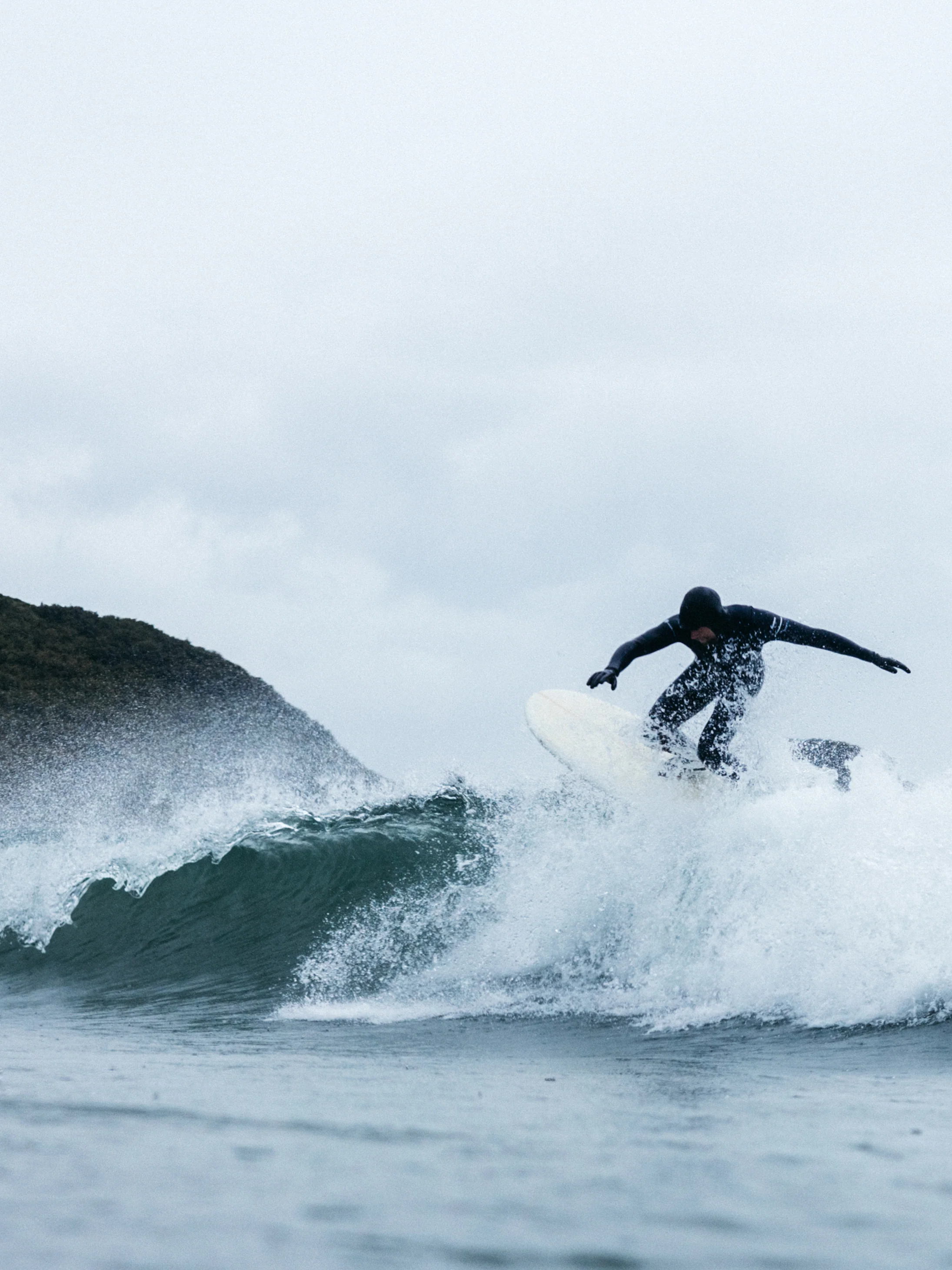 Men's Nieuwland 5.5/4.5mm Yulex® Chest Zip Hooded Wetsuit - Image 8