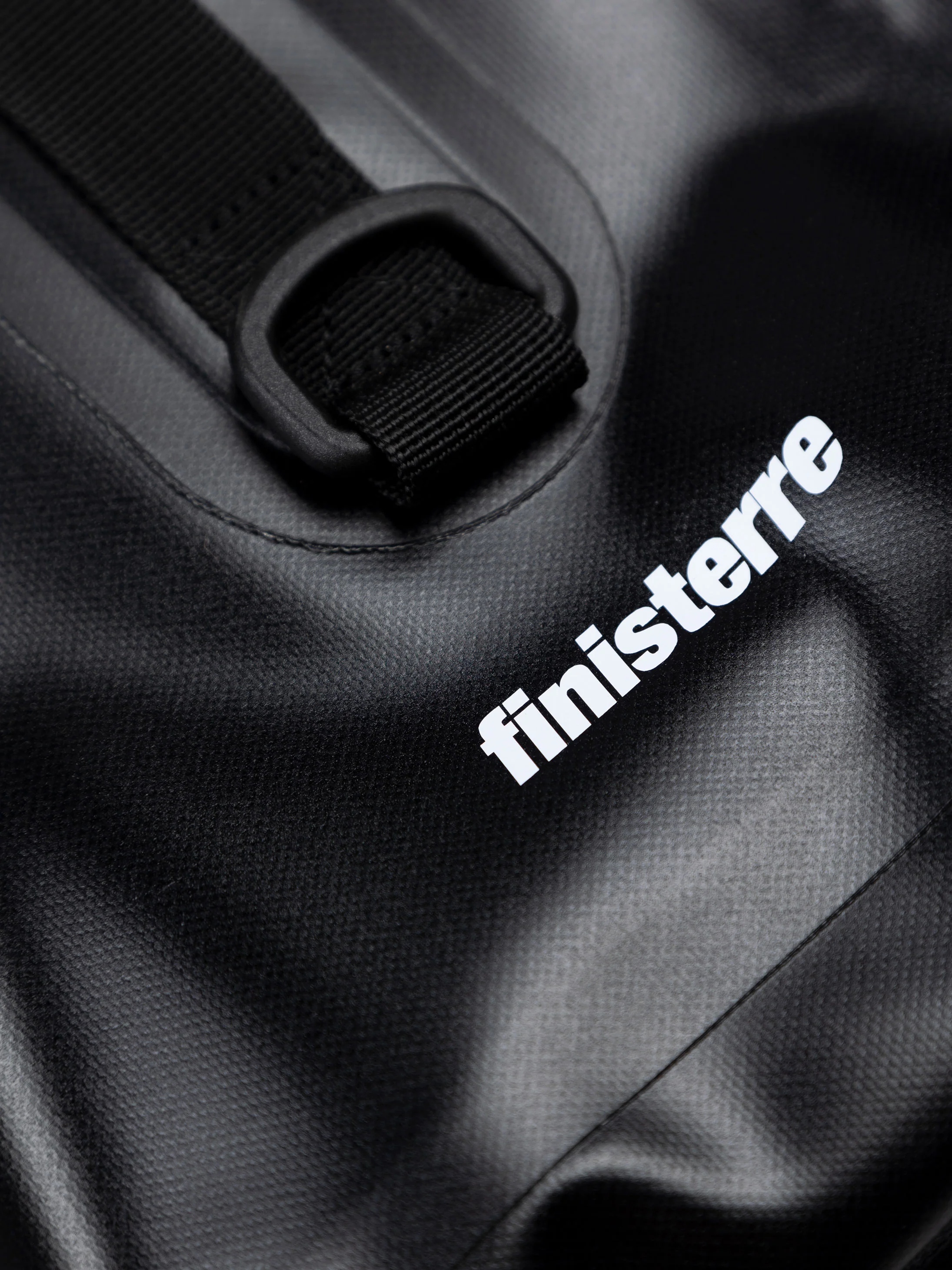 Drift 20L Waterproof Roll Top Backpack - Image 10