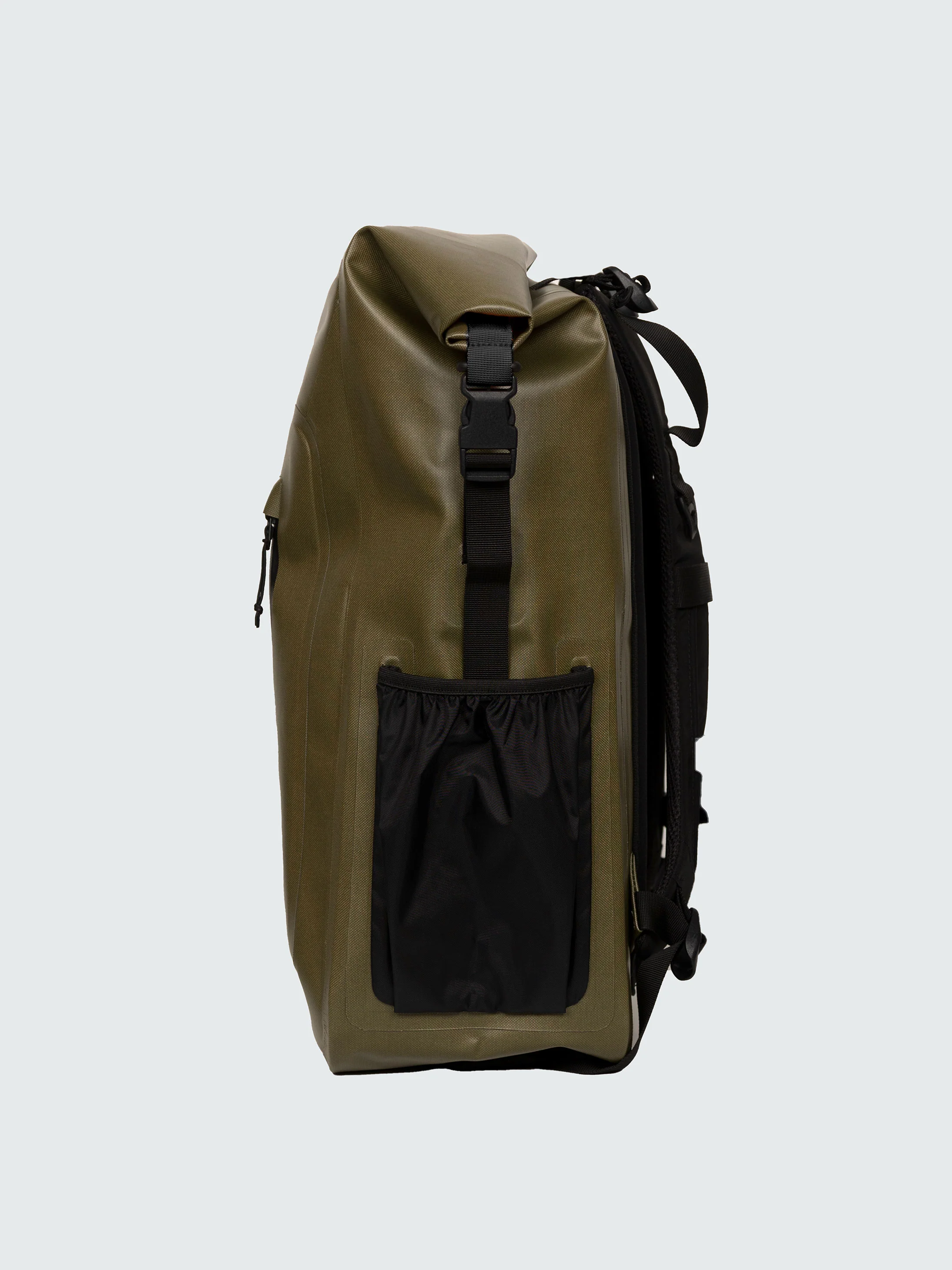 Drift 30L Waterproof Roll Top Backpack - Image 6
