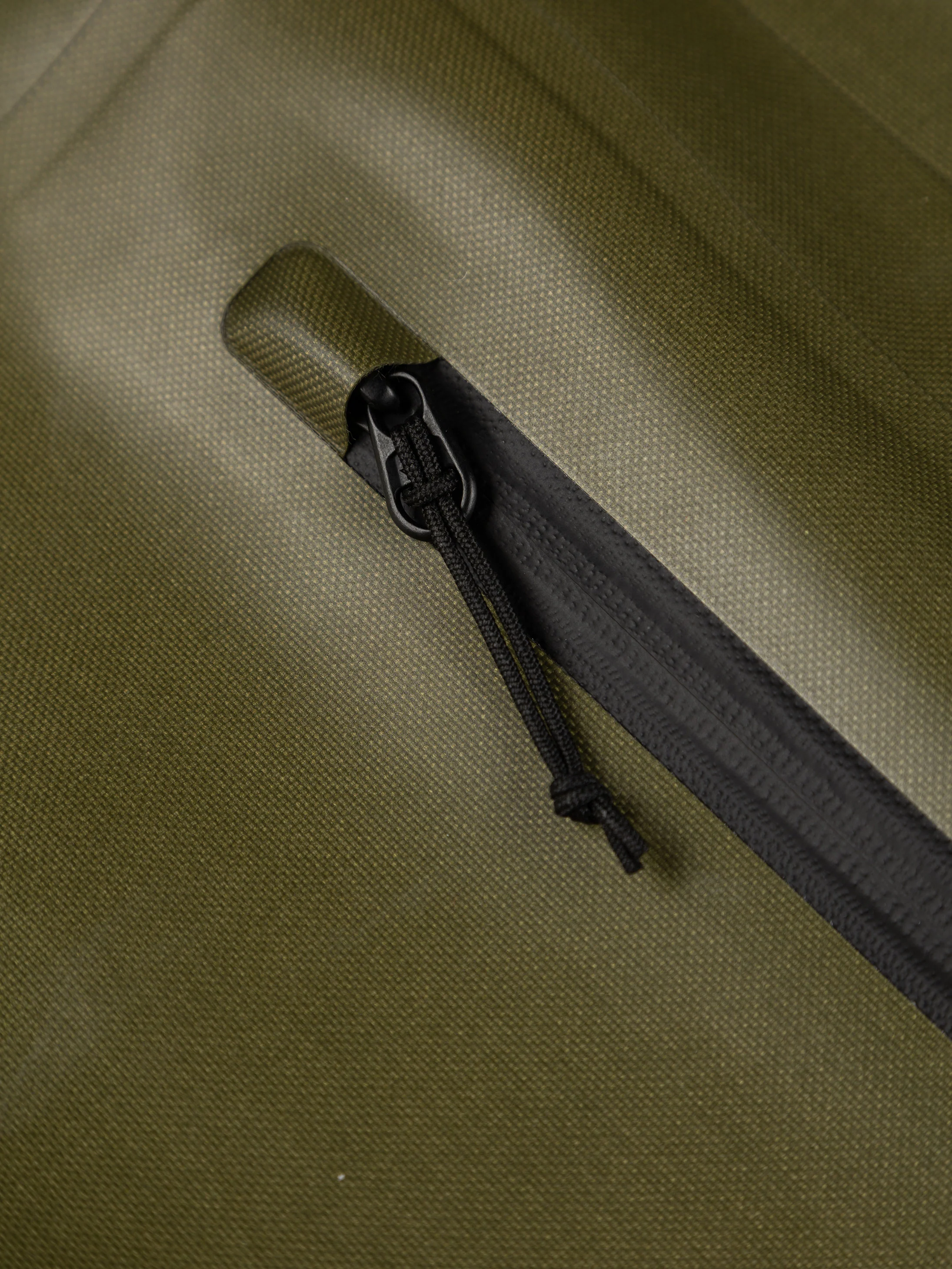 Drift 30L Waterproof Roll Top Backpack - Image 9