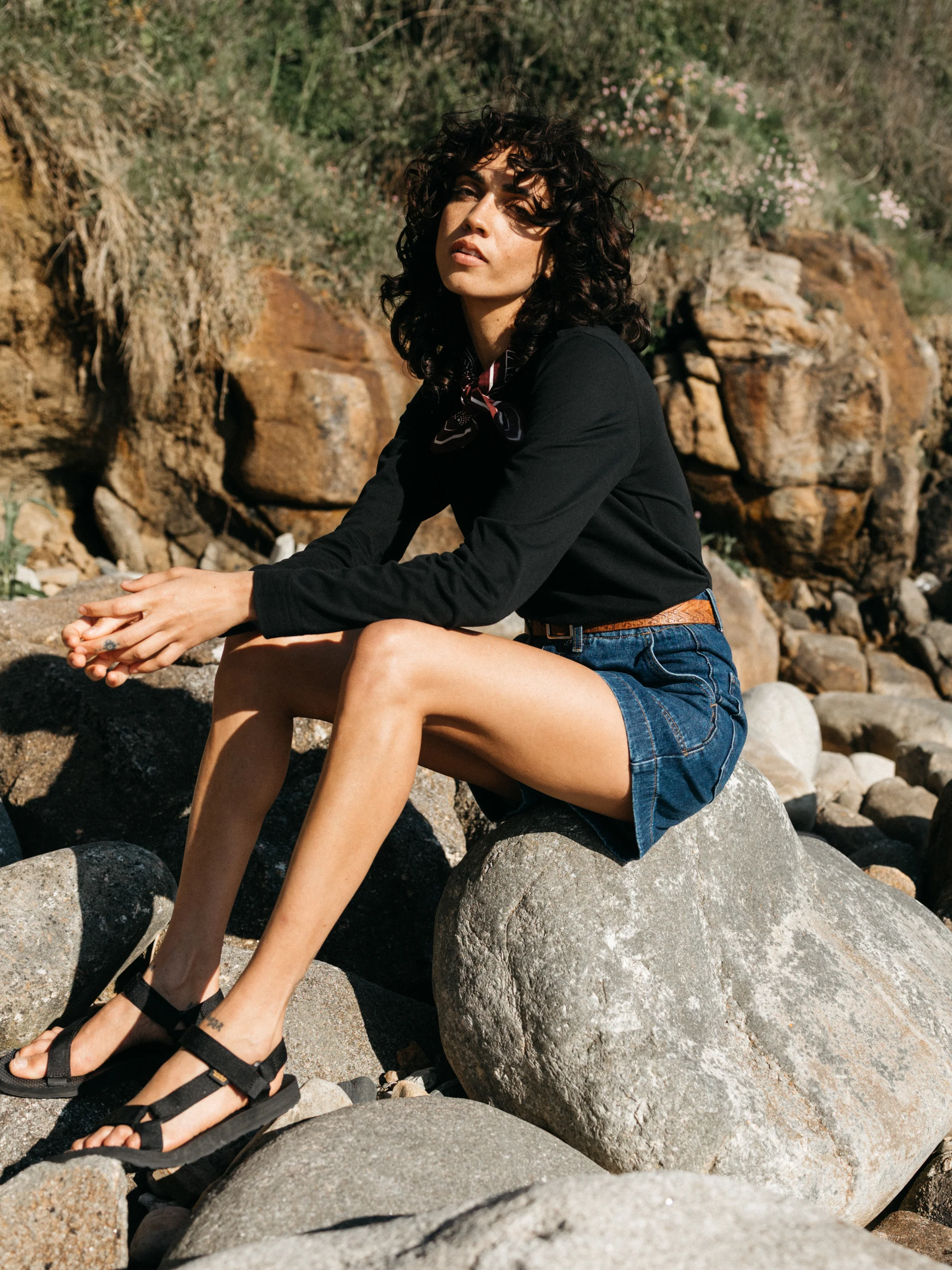 Women's Eldon Long Sleeve T-Shirt - Image 3